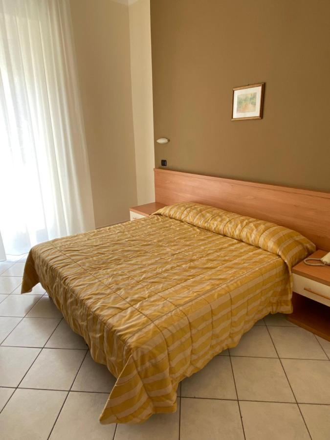 Hotel Rio Alassio Eksteriør billede